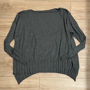 Planet by Lauren G gray cotton modal sweater with ribbed hem